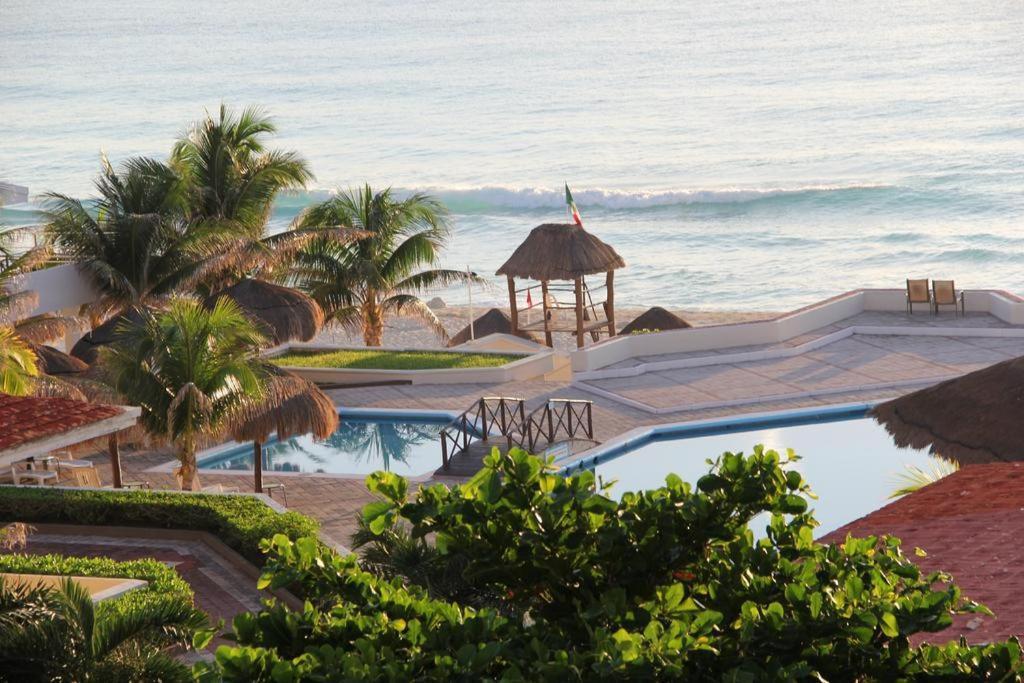 Suites Brisas Cancún Buitenkant foto