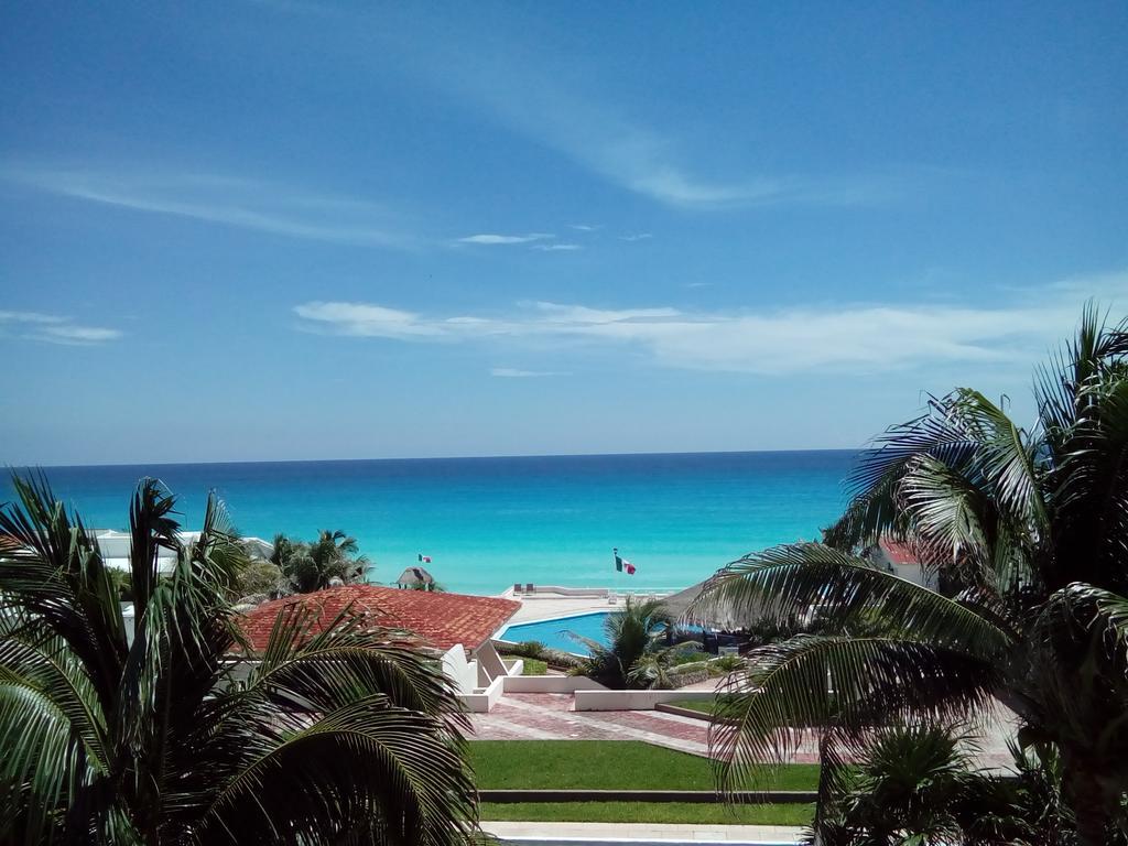 Suites Brisas Cancún Buitenkant foto