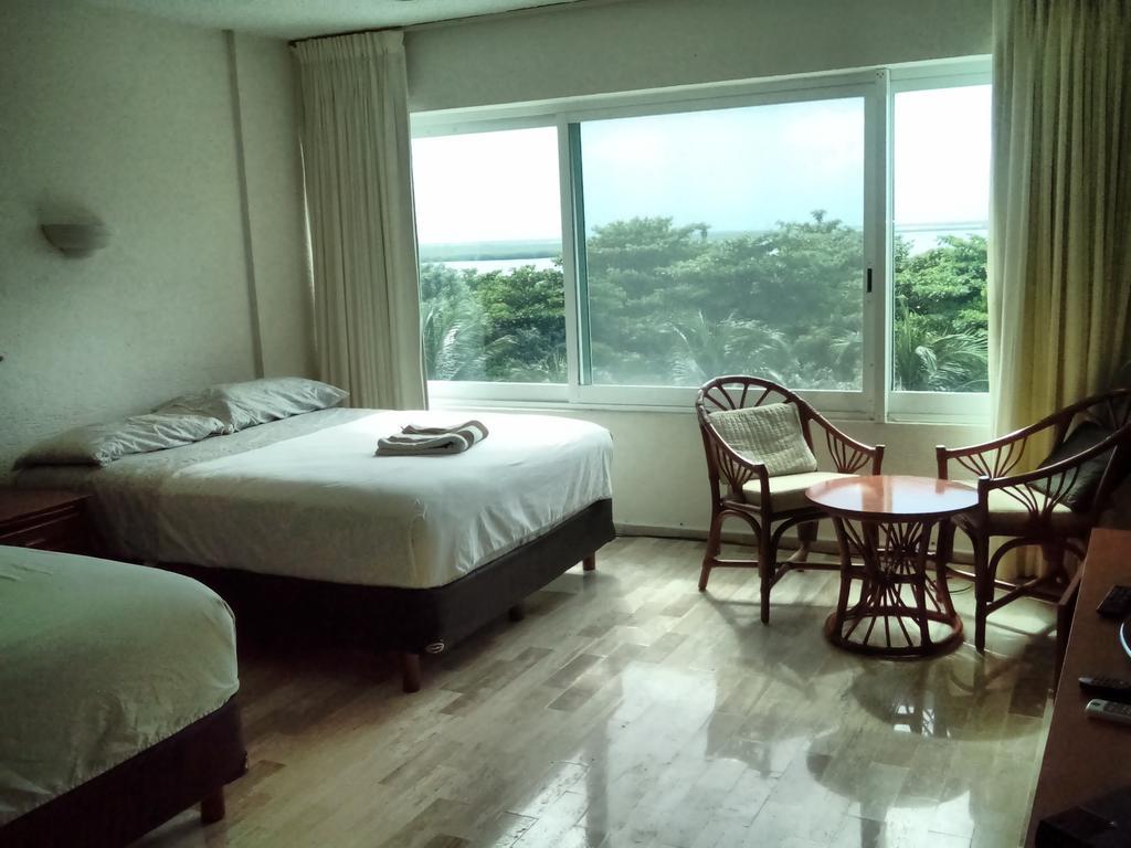 Suites Brisas Cancún Buitenkant foto